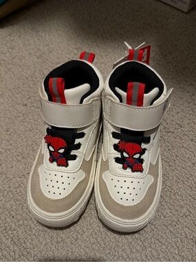 Zara Marvel Toddler Boy Sneakers - size 24